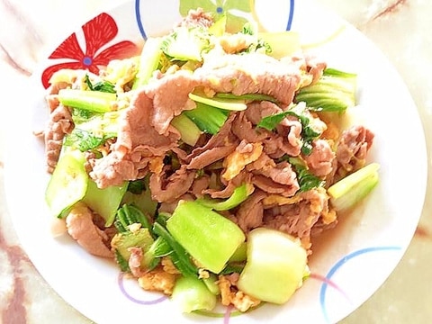 ささっとオイスターで!豚こまとチンゲンサイの卵炒め